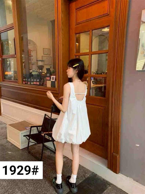 Sleeveless Open Back Round Neck Short Balloon Dress